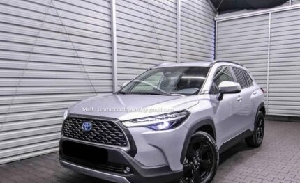 CENA: 10 000 EUR! TOYOTA COROLLA CROSS HYBRID – 197 KM – 2023 – 37 000 KM