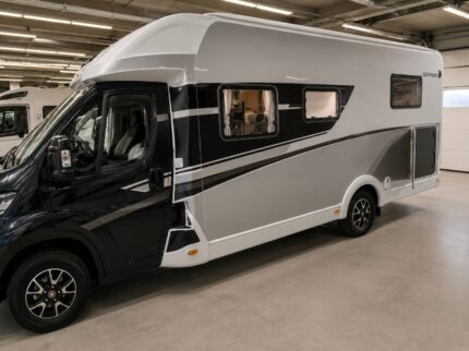 💰 CENA: 22 500 €     🚐 SUNLIGHT T68 XV EDYCJA ROCZNICOWA – 140 KM – AUTOMATYCZNA SKRZYNIA BIEGÓW ZF 9-BIEGOWA – 6 MIEJSC DO SPANIA – ŁÓŻKA POJEDYNCZE – ŁÓŻKO OPUSZCZANE – PANEL SOLARNY – ROK 2020 🚐