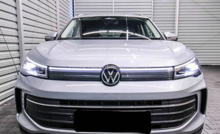 CENA: 14 000 € : VOLKSWAGEN TIGUAN 1.5 eTSI ELEGANCE DSG – 150 KM – 2024 – 23 000 KM