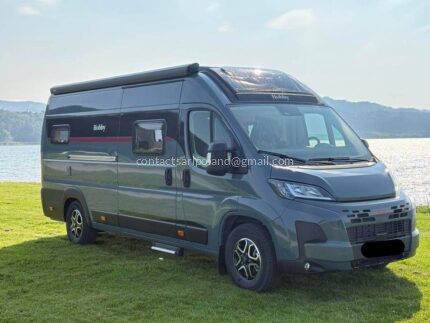 CENA : 45000€ !!! HOBBY PRESTIGE VAN 640 ET – 2.2 L DIESEL 140 KM – AUTOMAT 8-BIEGOWY – 2026 – ŁÓŻKA WZDŁUŻNE – MODUŁOWY PRYSZNIC – 4 MIEJSCA / 3 MIEJSCA DO SPANIA – KAMERA COFANIA