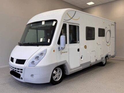 CENA: 14 000 €! BAVARIA I066XED – 3,0 L 157 KM – 2009 – 100 000 KM – KAMPER ZINTEGROWANY – PANEL SOLARNY – KAMERA COFANIA